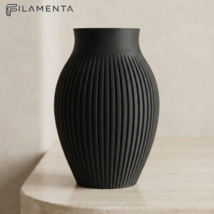 Amphora Vase med Rillet Design