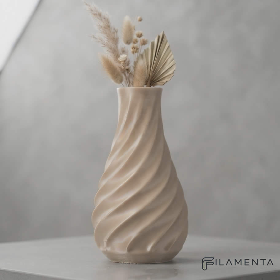Terra Vase med Spiraldesign